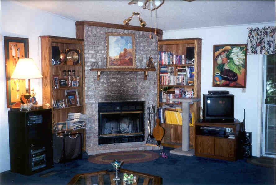 dads_house_fireplace